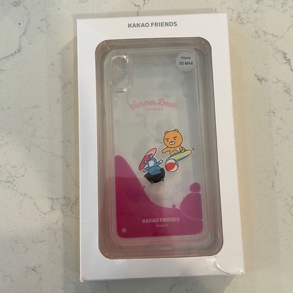 NWT✨Kakao Iphone XS MAX Case - Picture 1 of 3